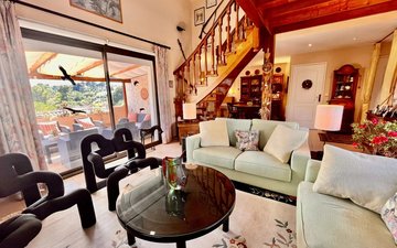 Property slide 8