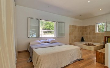 Property slide 15