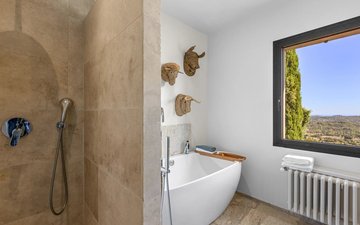Property slide 20