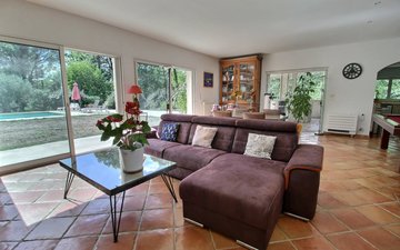 Property slide 4