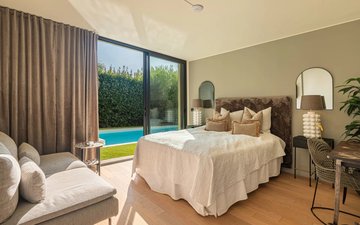 Property slide 15
