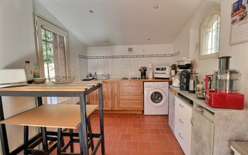 Property slide 16