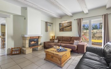 Property slide 10