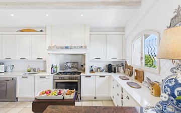 Property slide 19