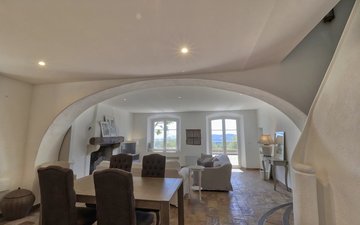 Property slide 19
