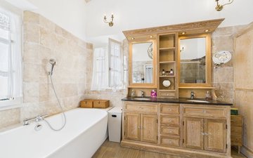 Property slide 16