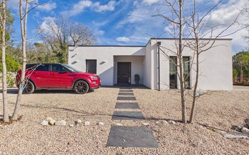 Property slide 15