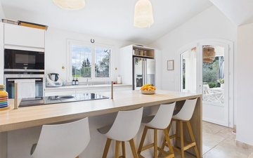 Property slide 19
