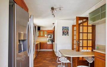 Property slide 8