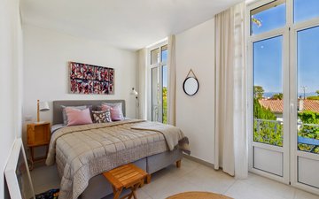 Property slide 8