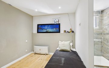 Property slide 20