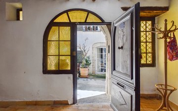 Property slide 10
