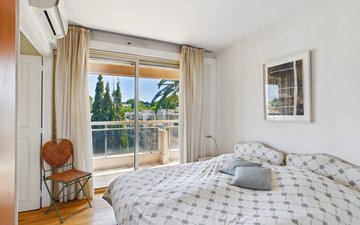 Property slide 7