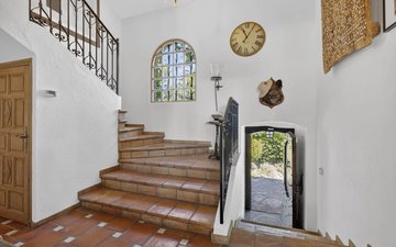 Property slide 17