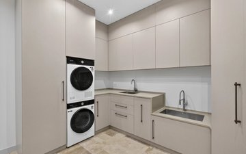Property slide 17