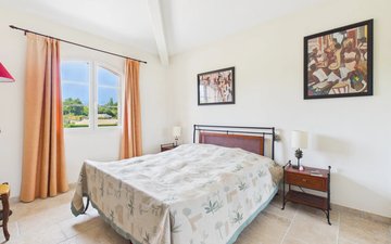 Property slide 15