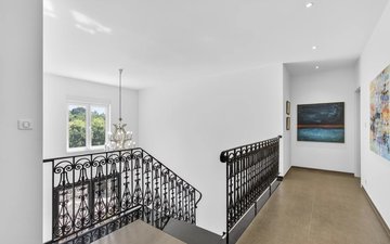 Property slide 20
