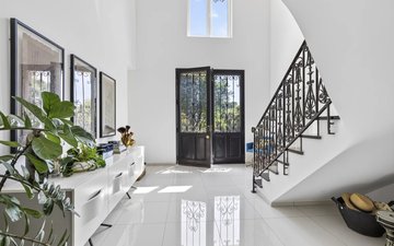 Property slide 10