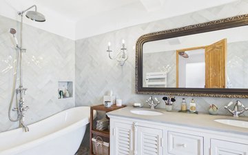 Property slide 20