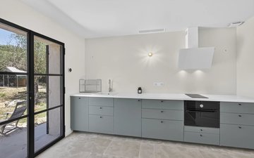 Property slide 16