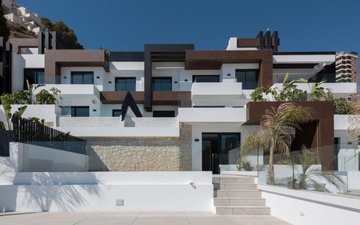 Property slide 15