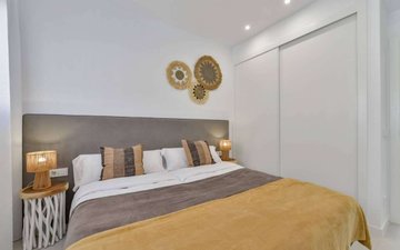 Property slide 10