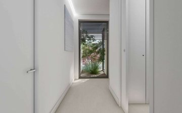 Property slide 10
