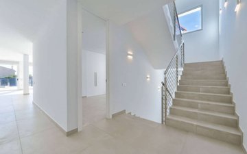 Property slide 31