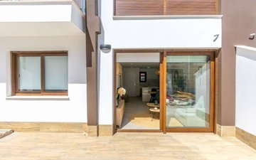 Property slide 21