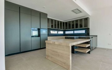 Property slide 35