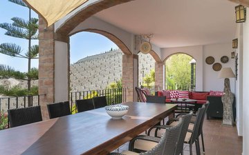 Property slide 14