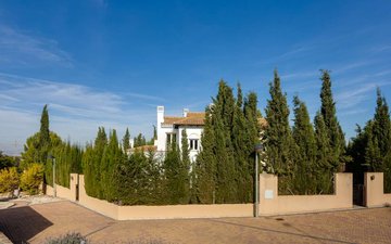 Property slide 25