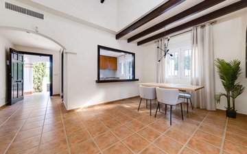 Property slide 68
