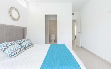 Property slide 21