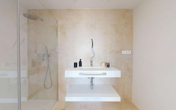 Property slide 22