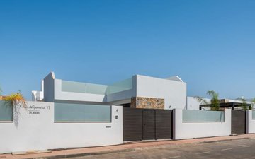 Property slide 14