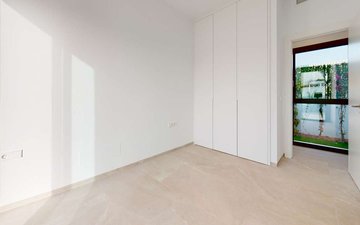 Property slide 39