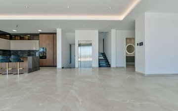 Property slide 39