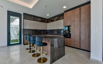 Property slide 71