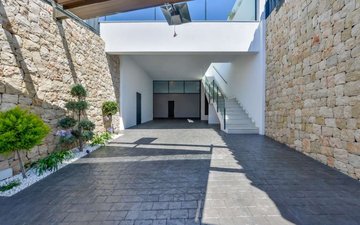 Property slide 74