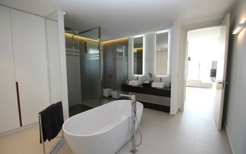Property slide 20