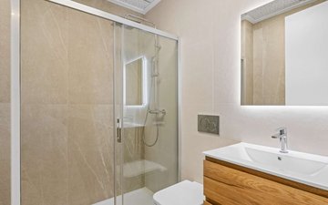 Property slide 21