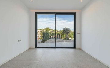 Property slide 29