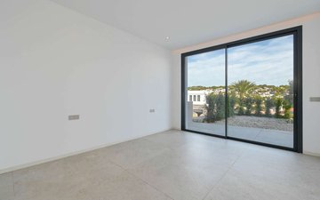 Property slide 30