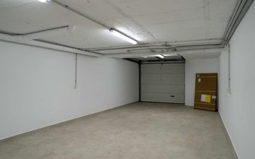 Property slide 20