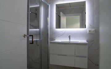 Property slide 21