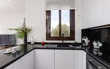 Property slide 31