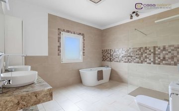 Property slide 18