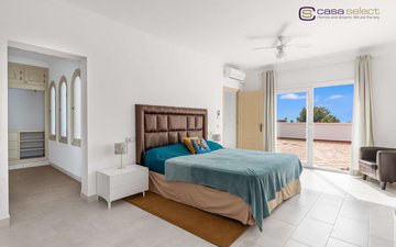 Property slide 17