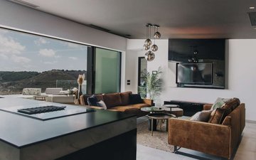 Property slide 62